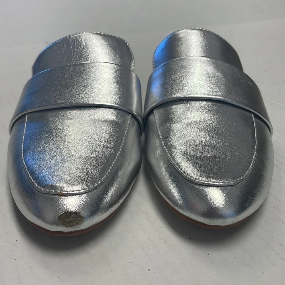 Dolce Vita silver slides